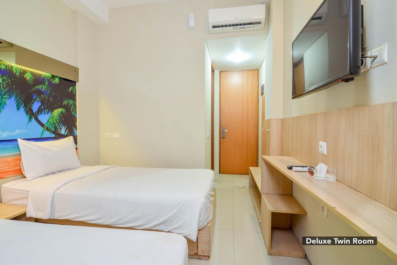 Image Hotel And Resto Bandung Exterior photo