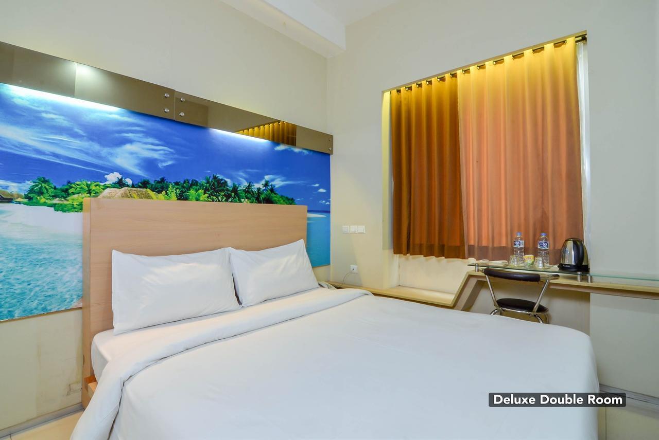 Image Hotel And Resto Bandung Exterior photo